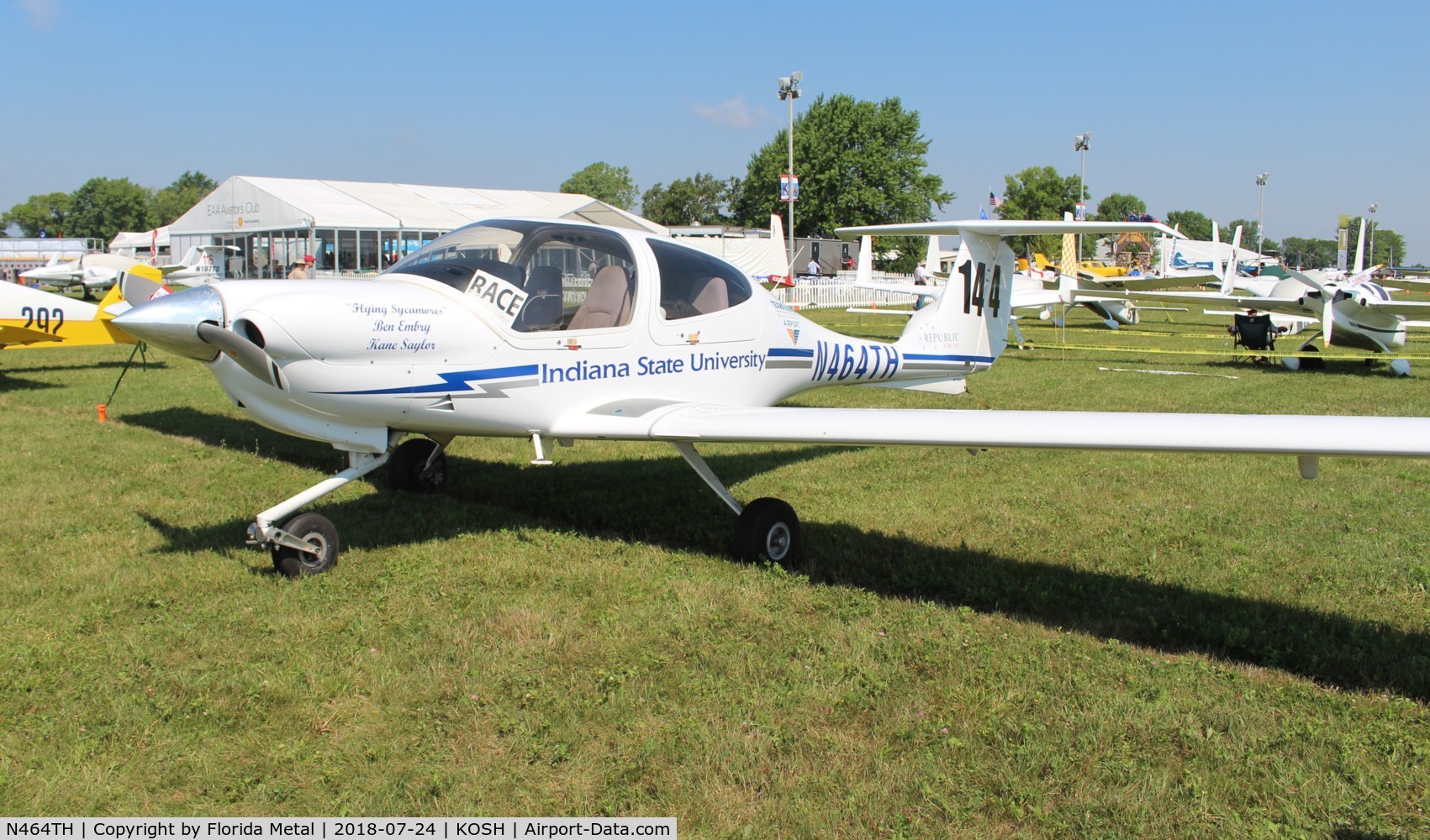 N464TH, 2009 Diamond DA-40 Diamond Star C/N 40.1052, OSH 2018