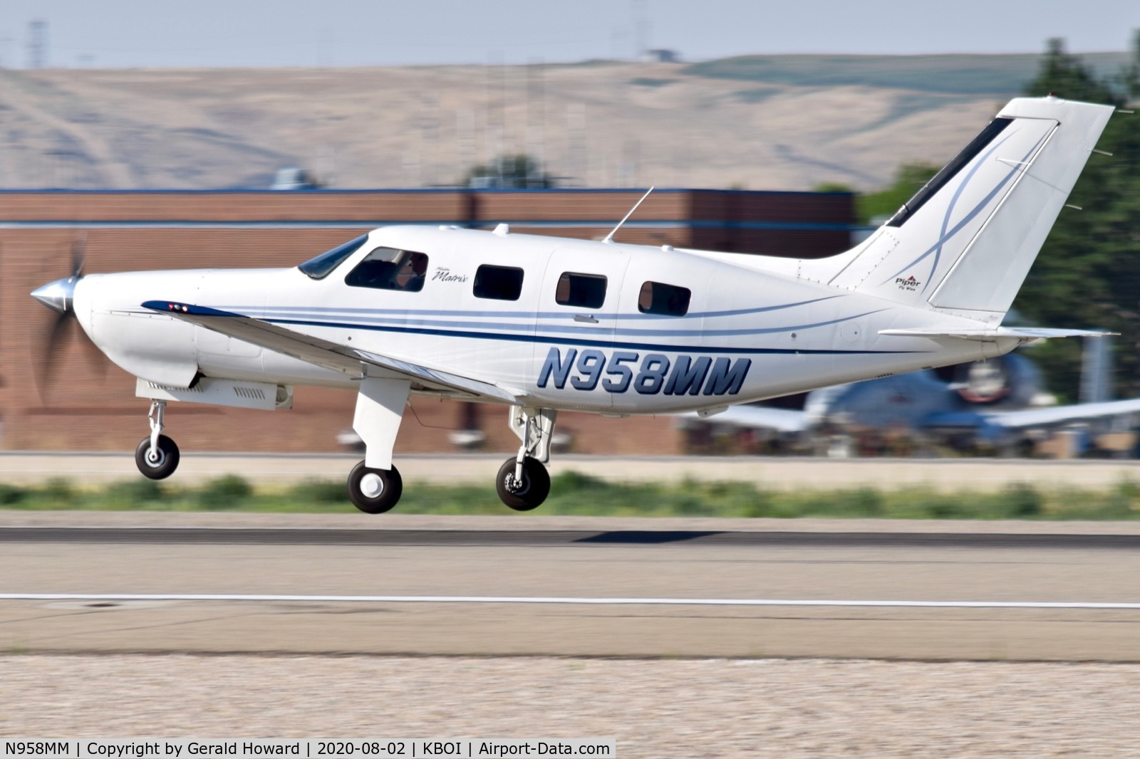 N958MM, 2008 Piper PA-46R-350T Malibu Matrix C/N 4692058, Take off from 10L.