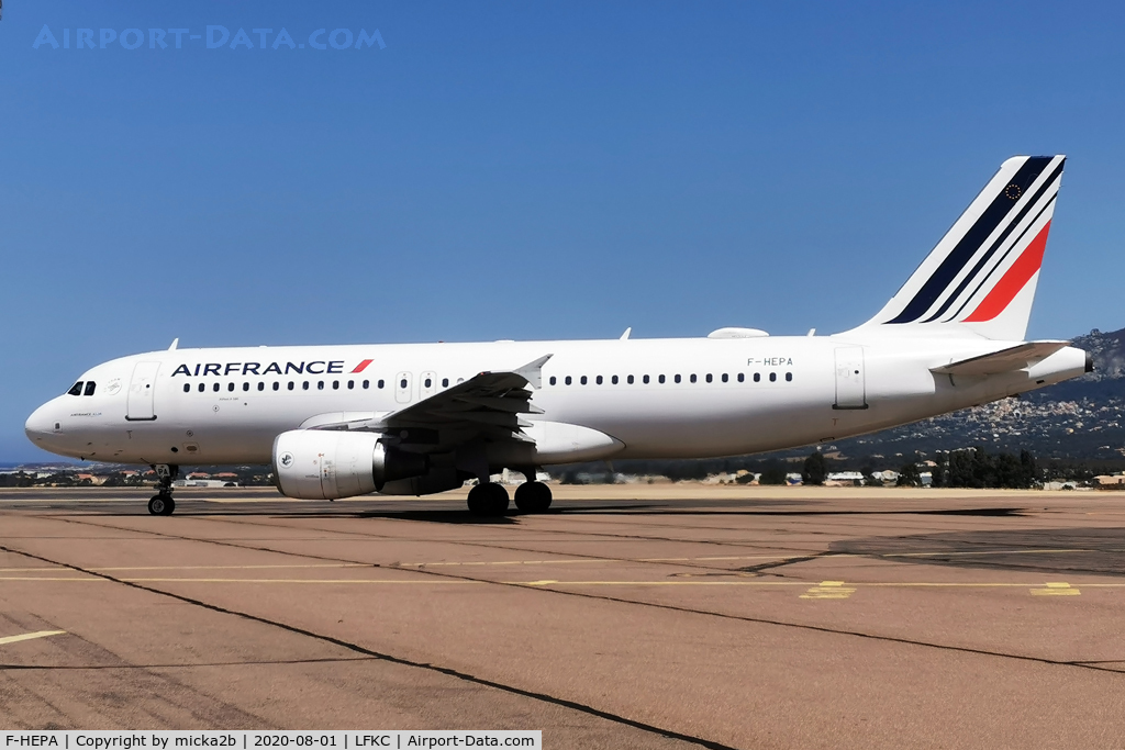 F-HEPA, 2009 Airbus A320-214 C/N 4139, Parked