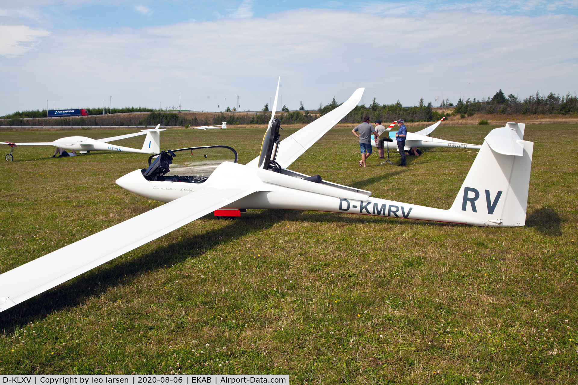 D-KLXV, 2017 Schleicher ASW 27-18E C/N 29721, Arnborg 6.8.2020