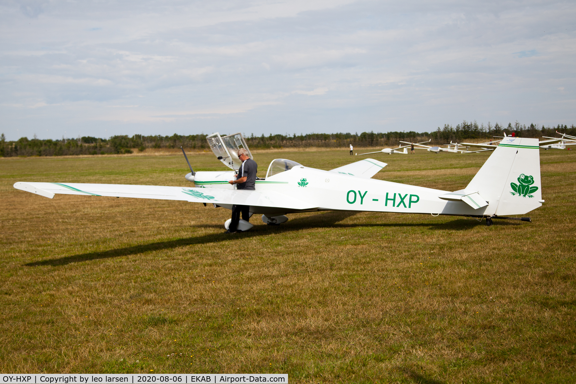 OY-HXP, 2000 Scheibe SF-25C Rotax Falke C/N 44664, Arnborg 6.8.2020