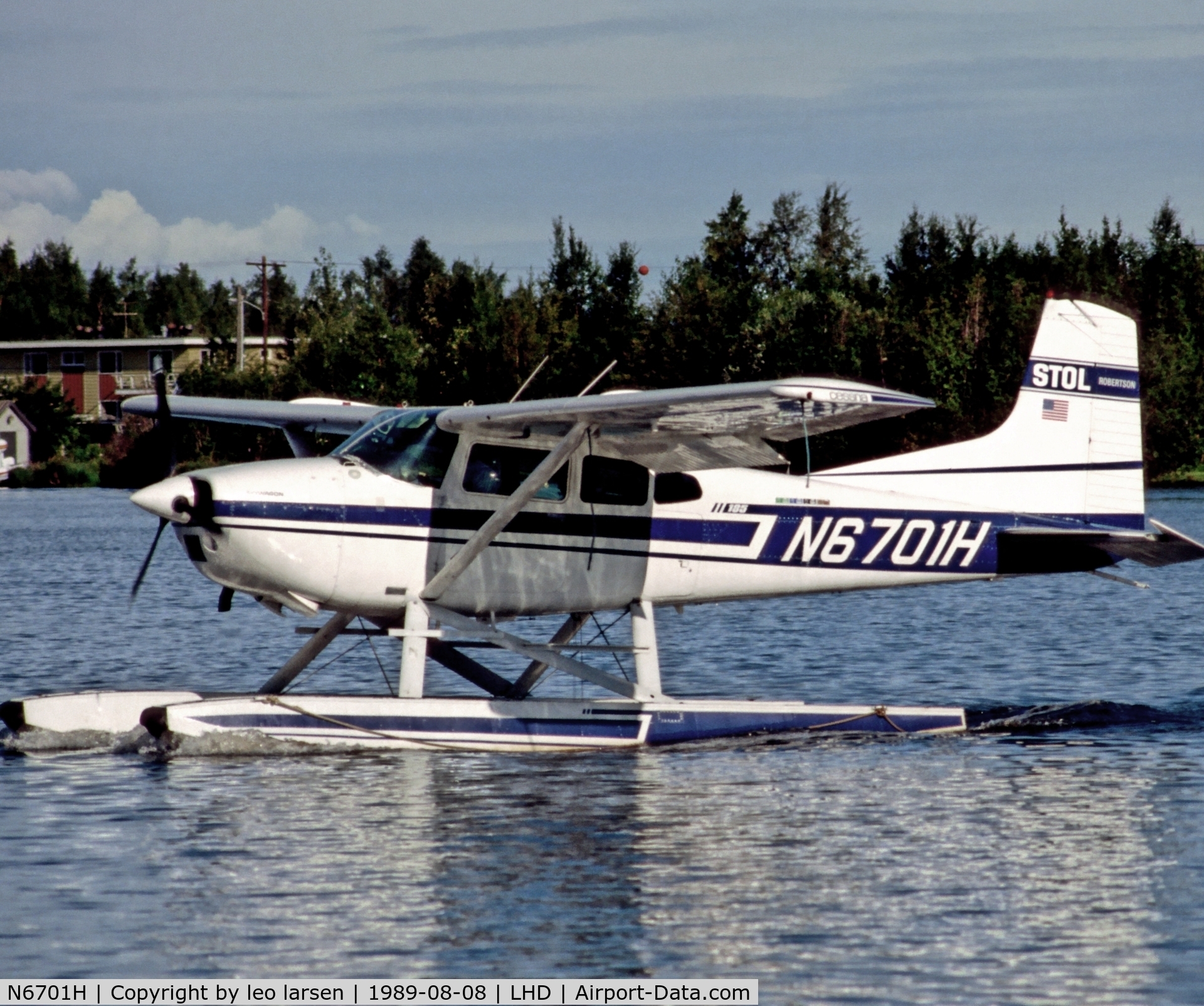 N6701H, Cessna 185F Skywagon C/N not found, Lake Hood Air Harbor 8.8.1989