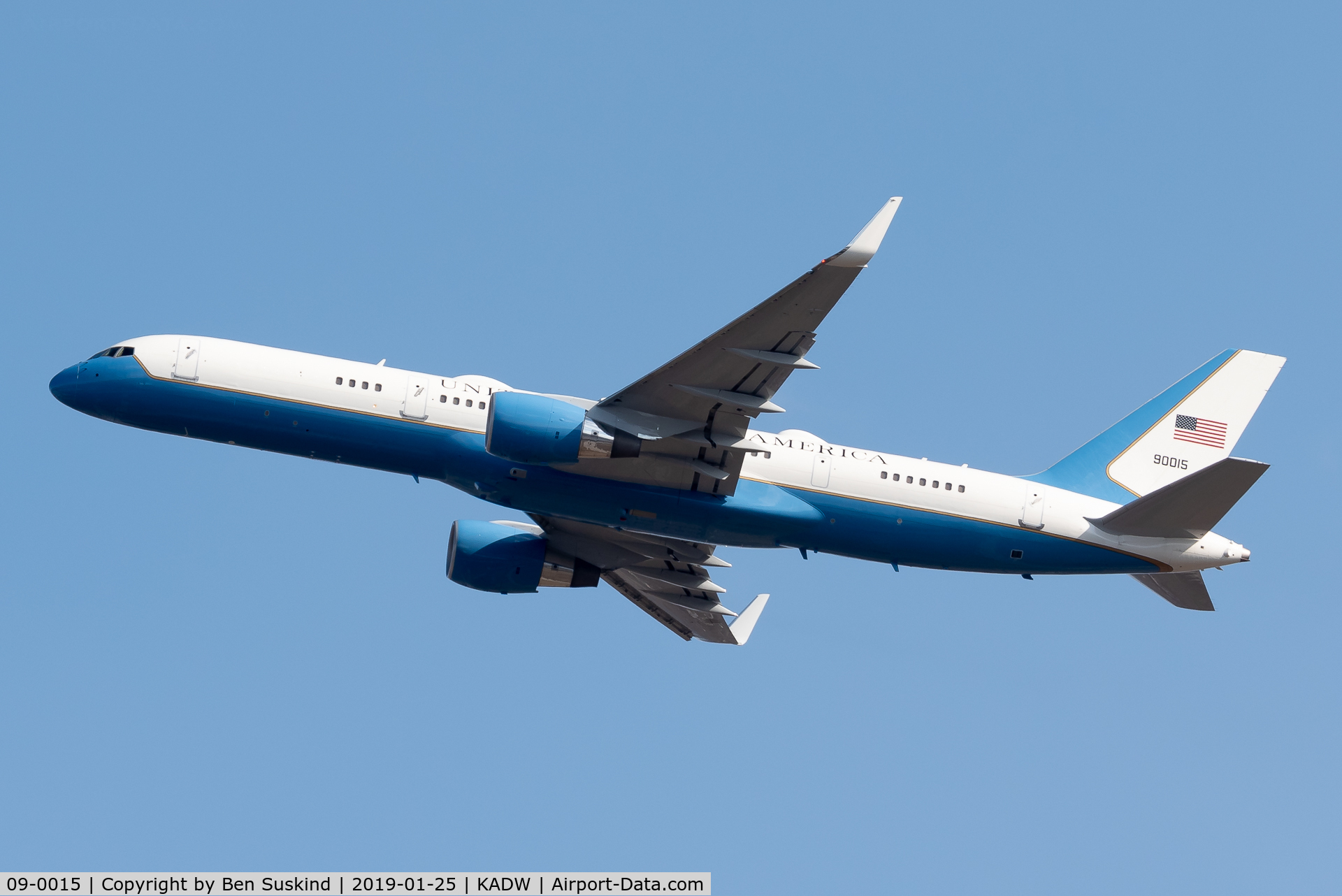 09-0015, 1991 Boeing C-32A (757-2Q8) C/N 25044, VENUS taking off from Andrews AFB.