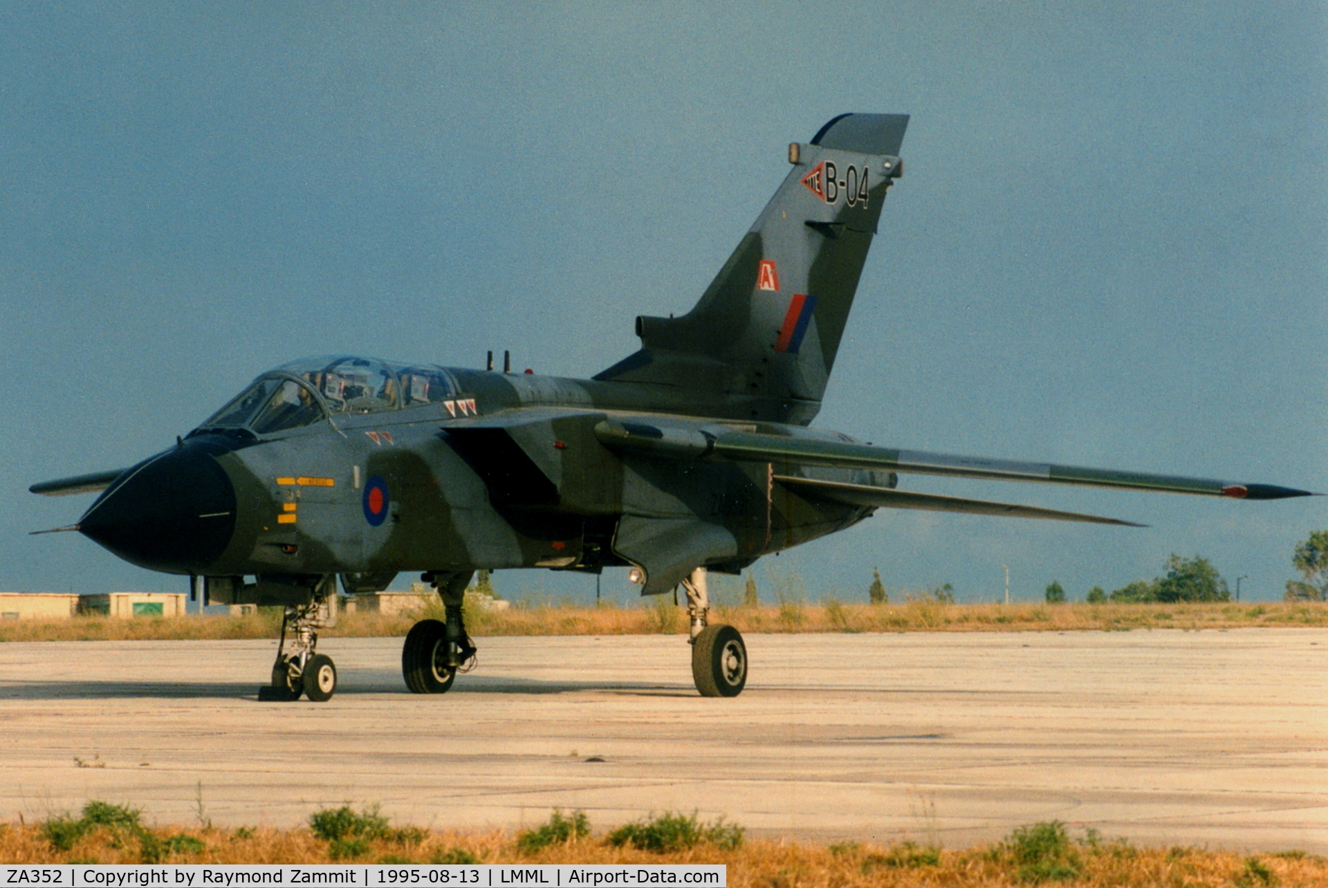 ZA352, 1980 Panavia Tornado GR.1(T) C/N 027/BT008/3013, Panavia Tornado GR.1 ZA352/B-04 TTTE Royal Air Force