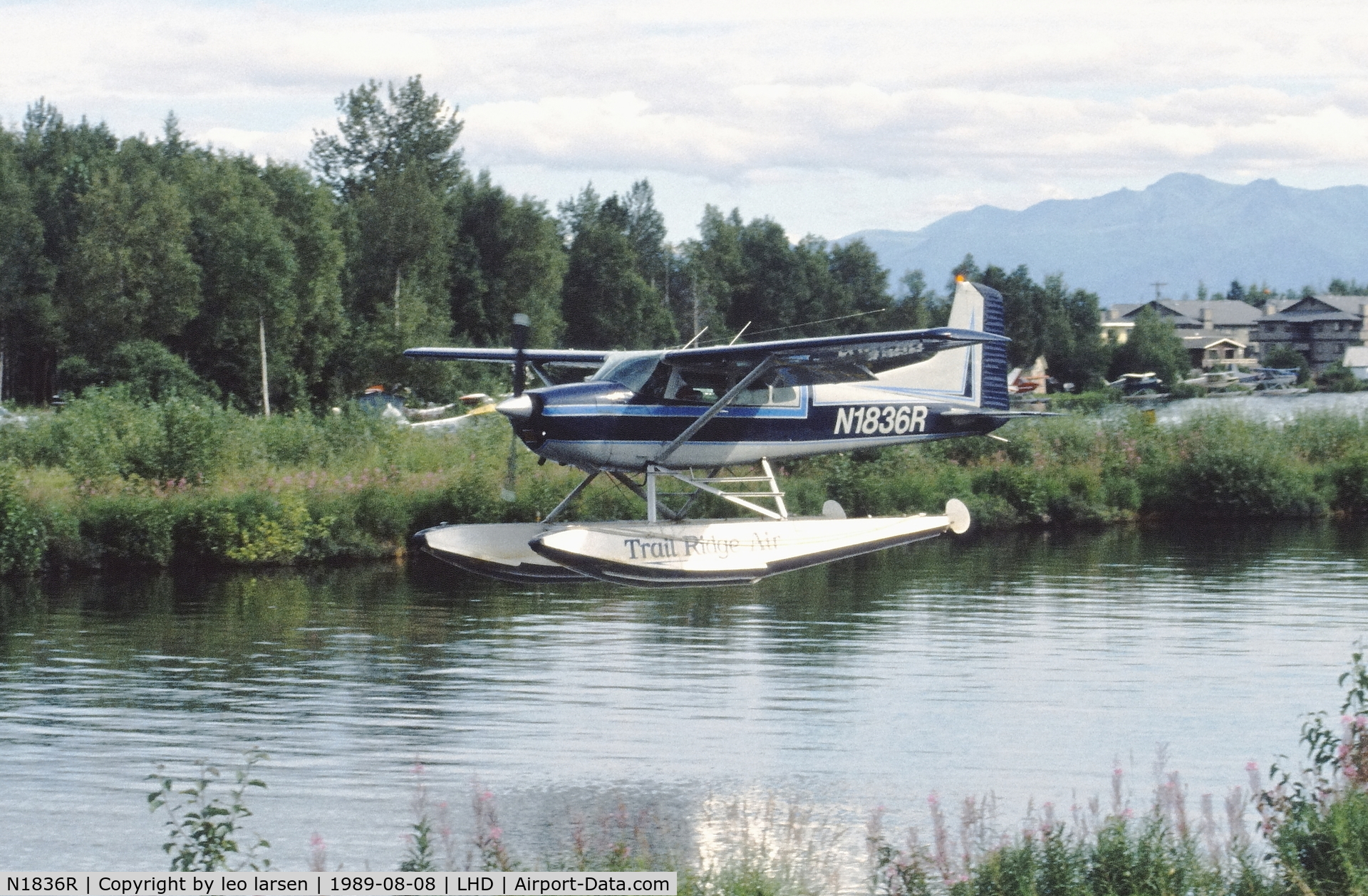N1836R, 1974 Cessna A185F Skywagon 185 C/N 18502551, Lake Hood Air Harbour 8.8.1090