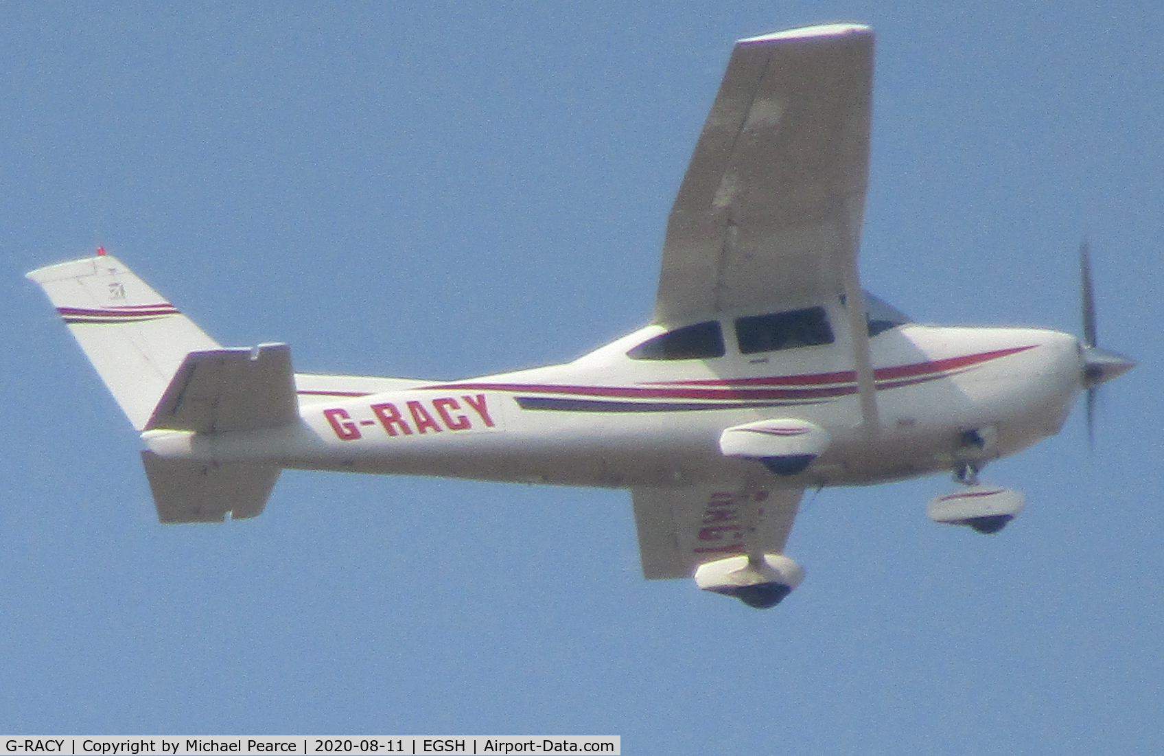 G-RACY, 1999 Cessna 182S Skylane C/N 18280588, Flying through RWY 09 at around 1,000 feet, on a visit from Cambridge (CBG).