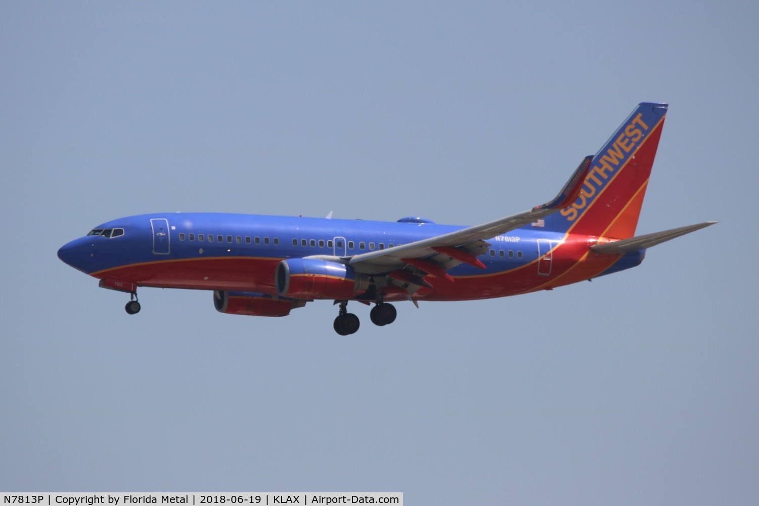 N7813P, 2001 Boeing 737-7K9 C/N 30041, SWA 737-700