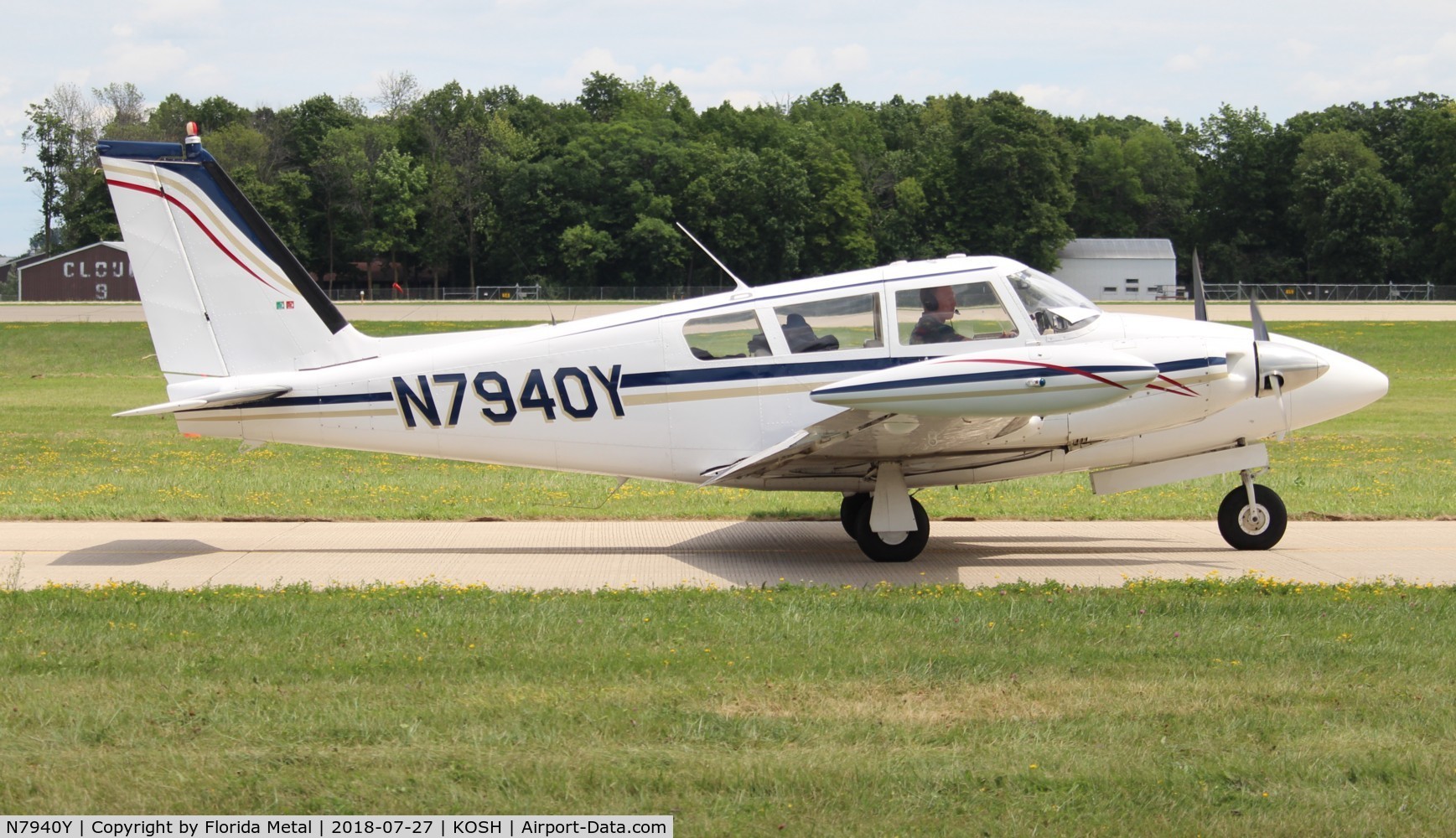 N7940Y, 1966 Piper PA-30-160 Twin Comanche Twin Comanche C/N 30-1032, PA-30