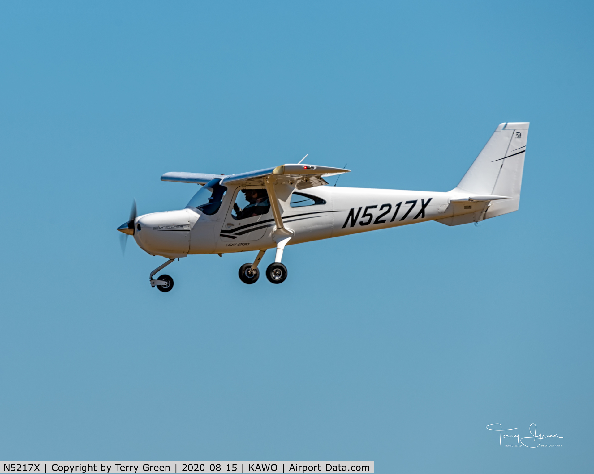 N5217X, Cessna 162 Skycatcher C/N 16200051, KAWO