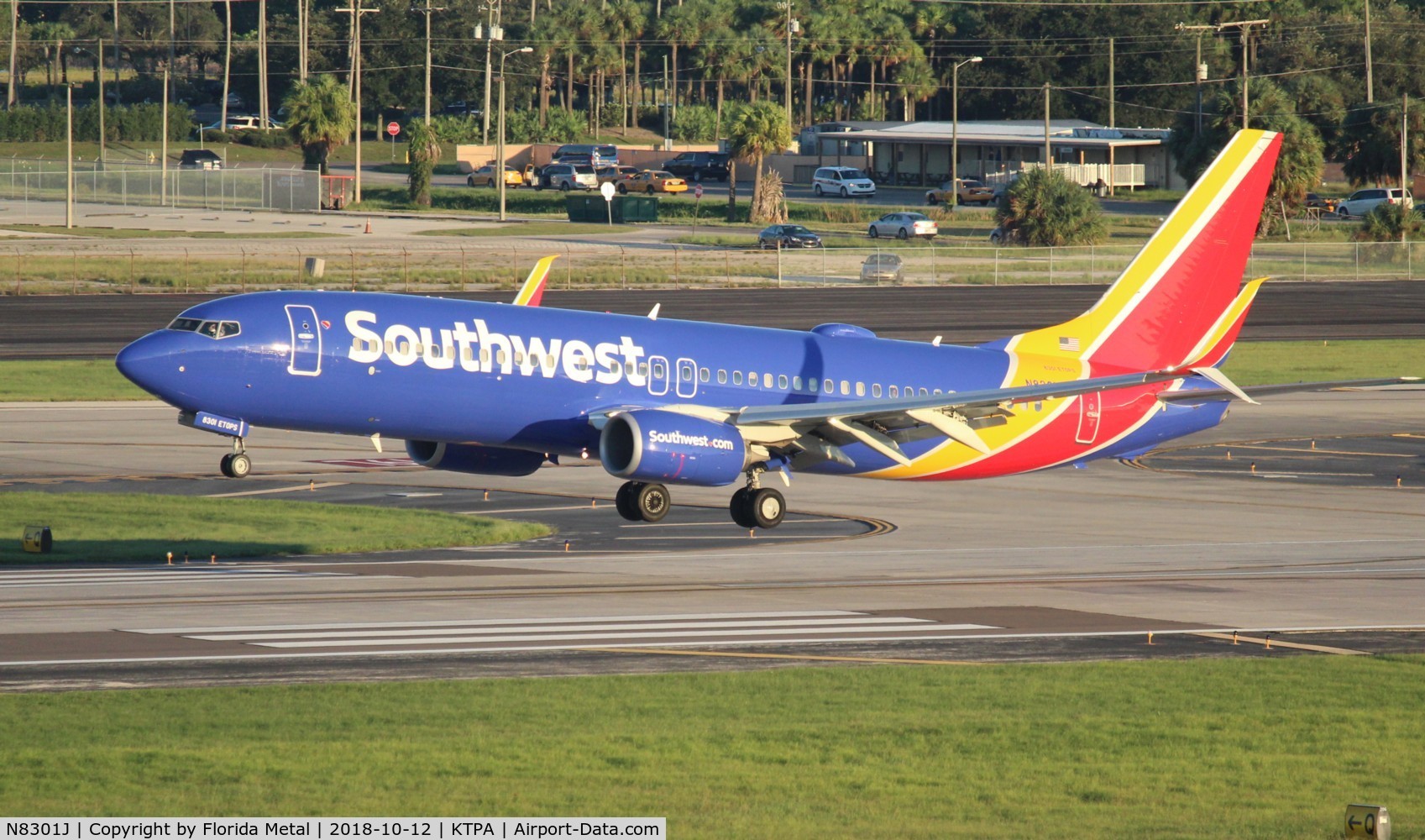 N8301J, 2012 Boeing 737-8H4 C/N 36980, WN 737-800