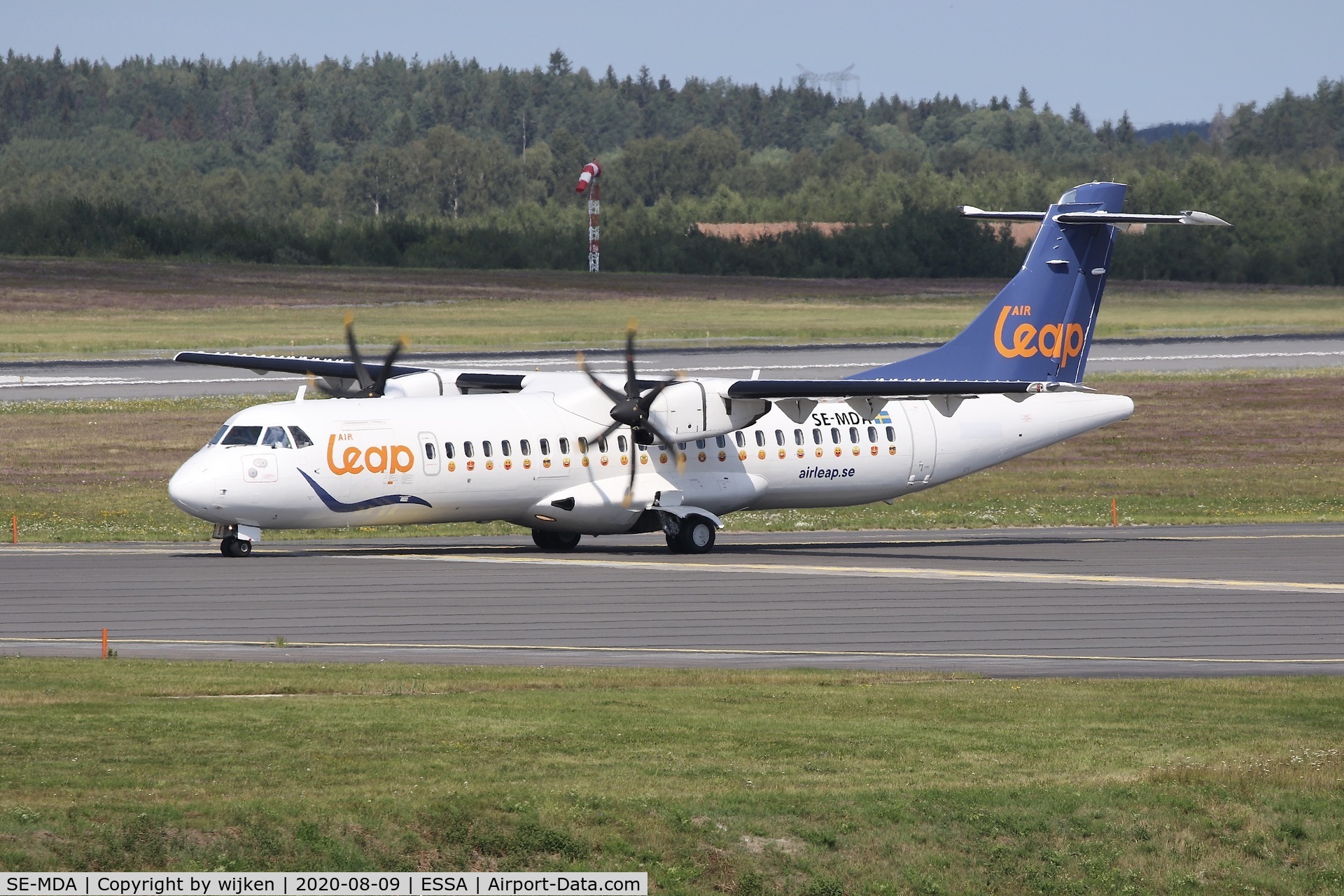 SE-MDA, 2008 ATR 72-212A C/N 778, RWY 01L