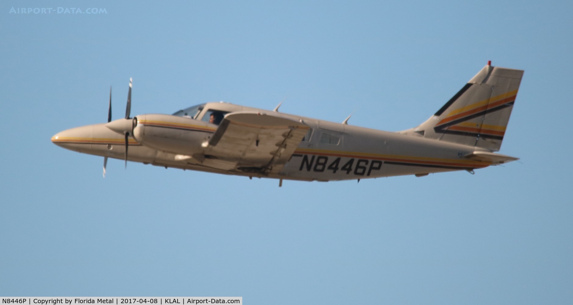 N8446P, 1981 Piper PA-34-220T C/N 34-8133258, PA-34