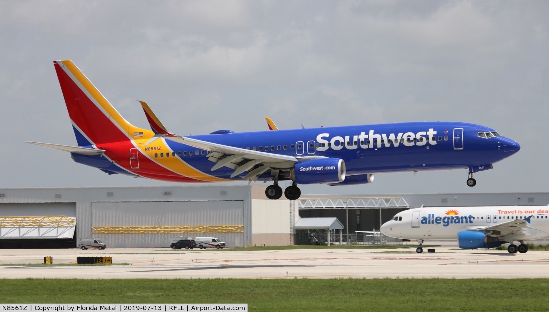 N8561Z, 2018 Boeing 737-8H4 C/N 63585, WN 737-800