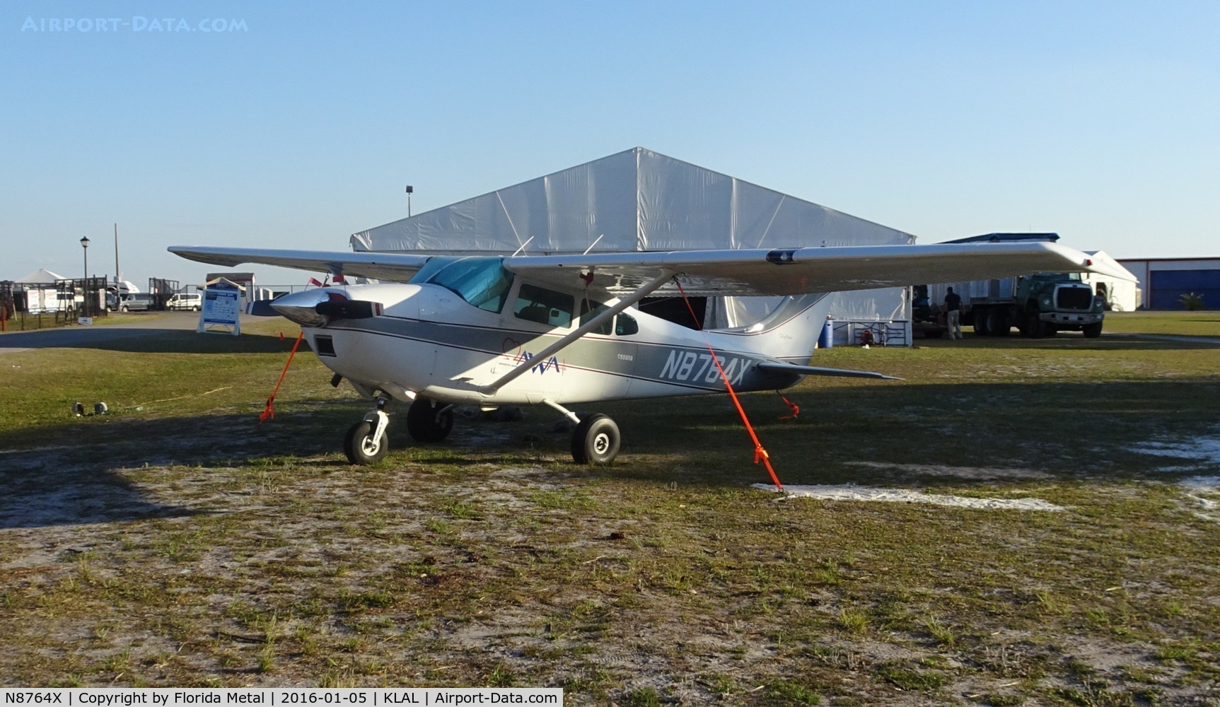 N8764X, 1961 Cessna 182D Skylane C/N 18253164, Cessna 182D