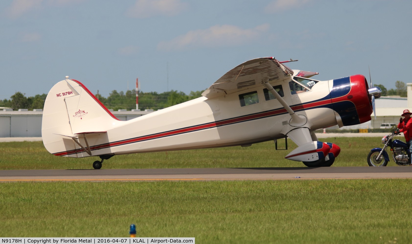 N9178H, 1943 Stinson V77 Reliant C/N 77-186, Stinson V77