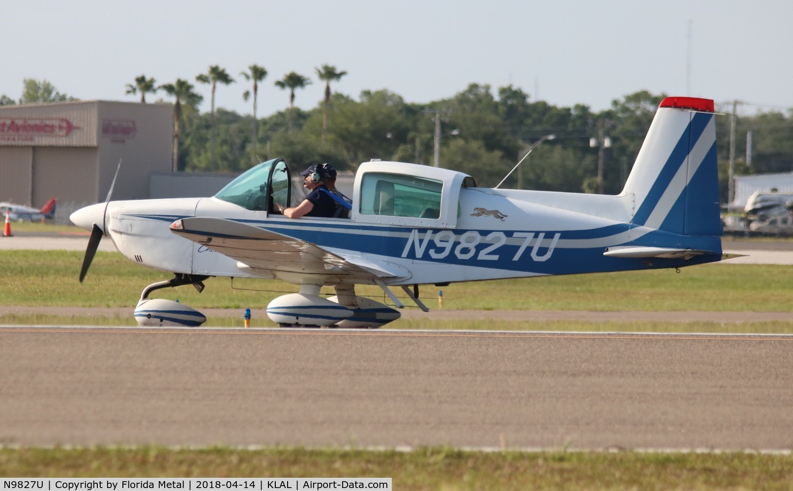 N9827U, 1976 Grumman American AA-5A Cheetah C/N AA5A0227, AA-5A