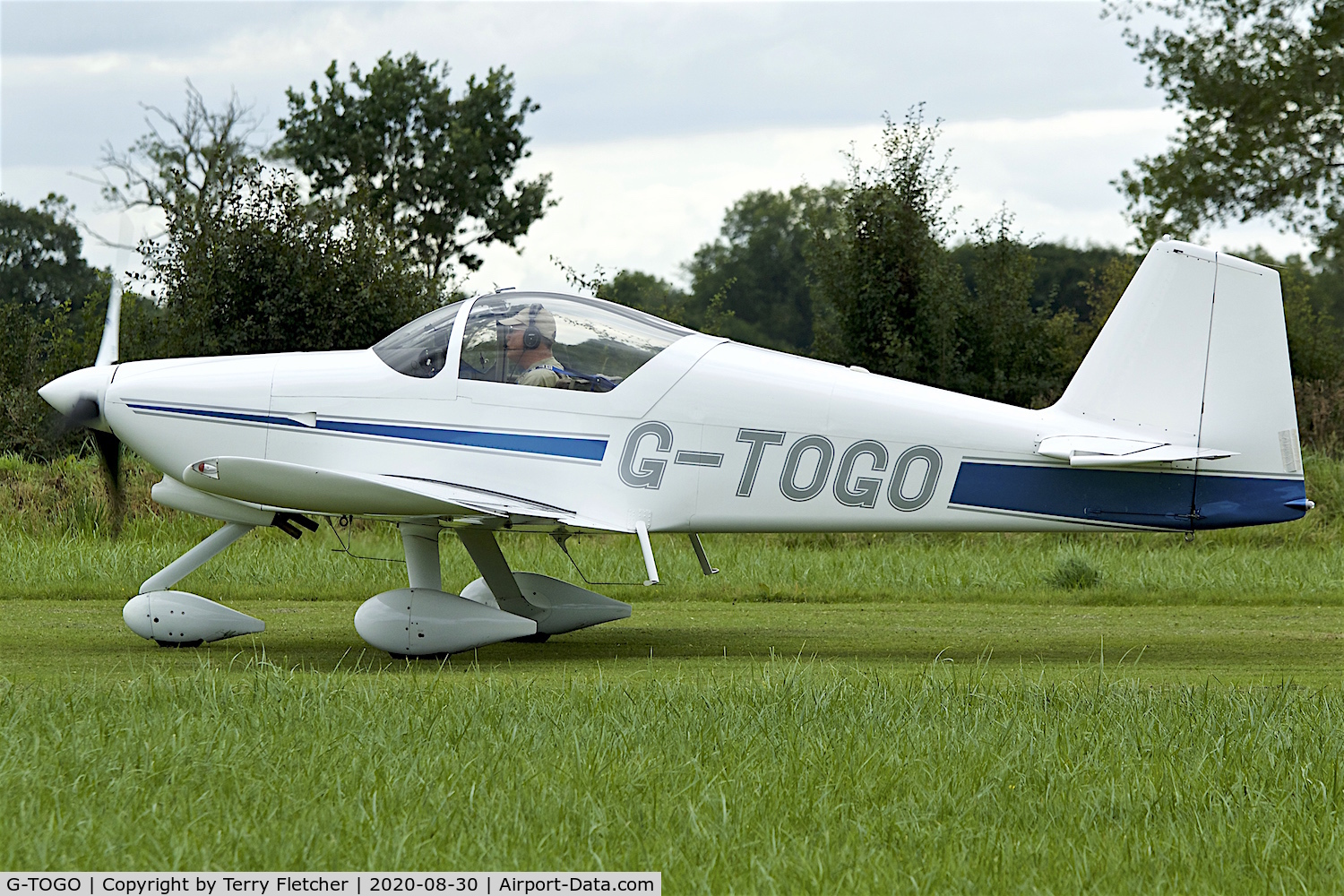 G-TOGO, 2003 Vans RV-6A C/N PFA 181A-13447, At Stoke Golding
