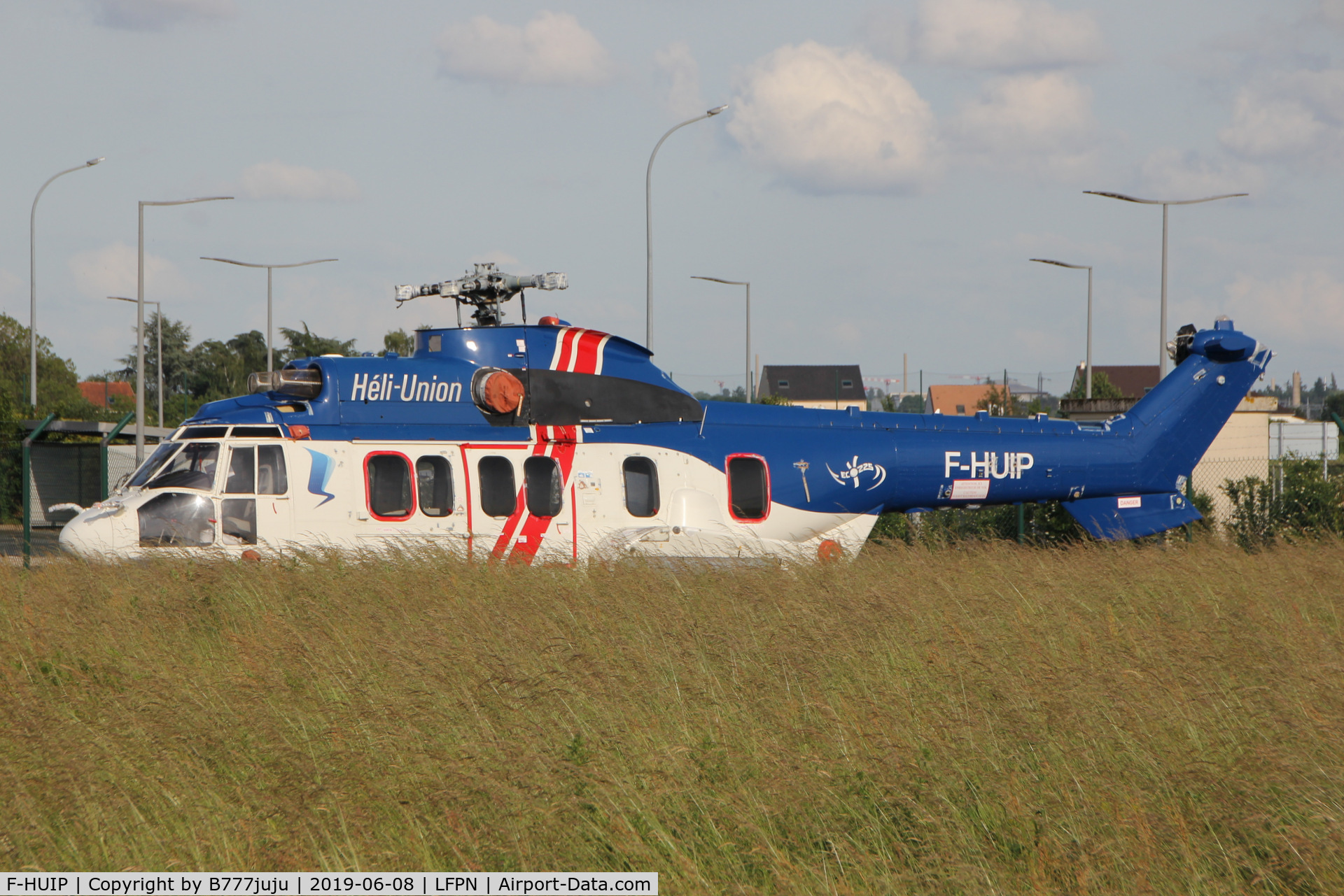 F-HUIP, Eurocopter EC-225LP Super Puma C/N 2815, at Toussus