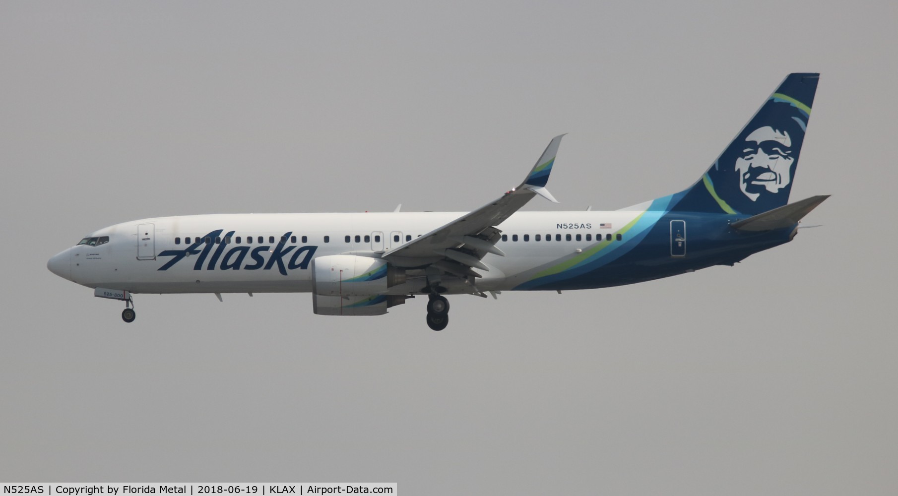 N525AS, 2009 Boeing 737-890 C/N 35692, LAX 2018