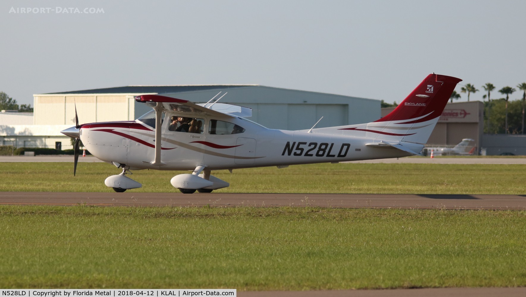N528LD, 2008 Cessna 182T Skylane C/N 18282046, SNF 2018