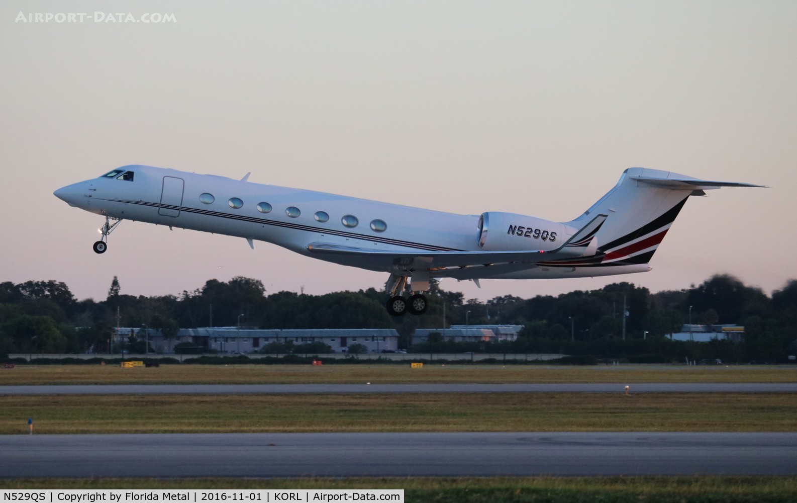 N529QS, 2007 Gulfstream Aerospace GV-SP (G550) C/N 5156, NBAA 2016