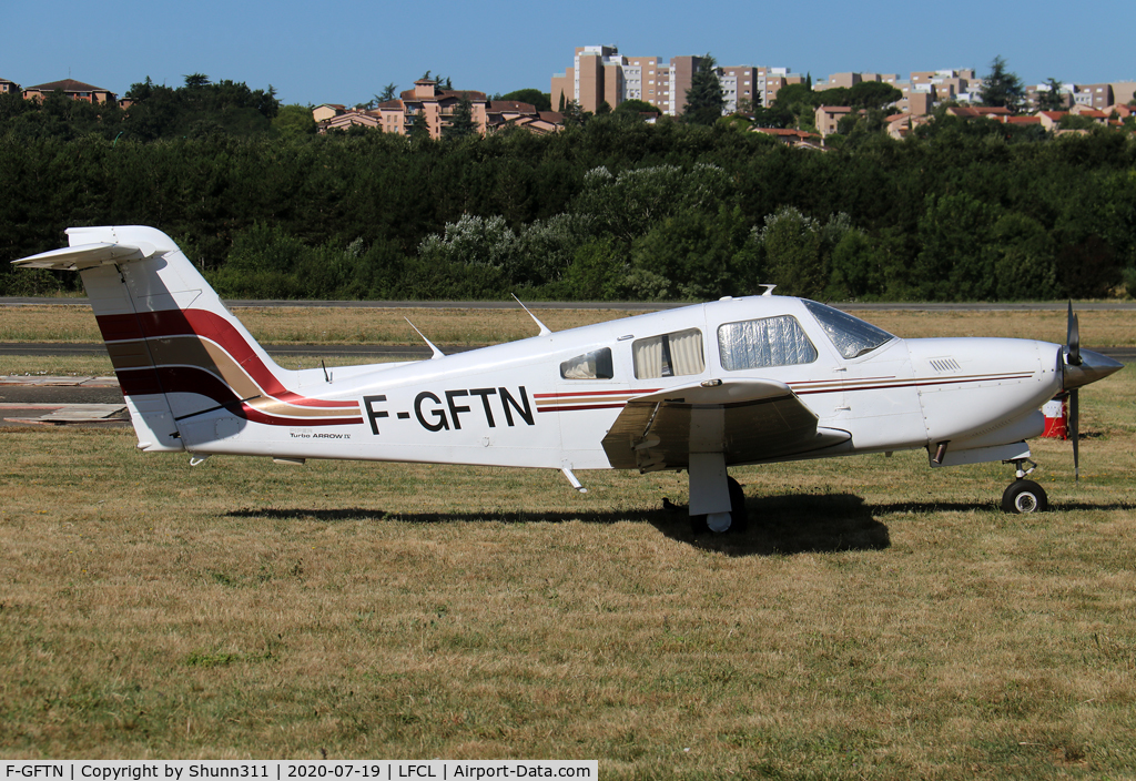 F-GFTN, Piper PA-28RT-201T Turbo Arrow IV C/N 28R-7931103, Parked in the grass...