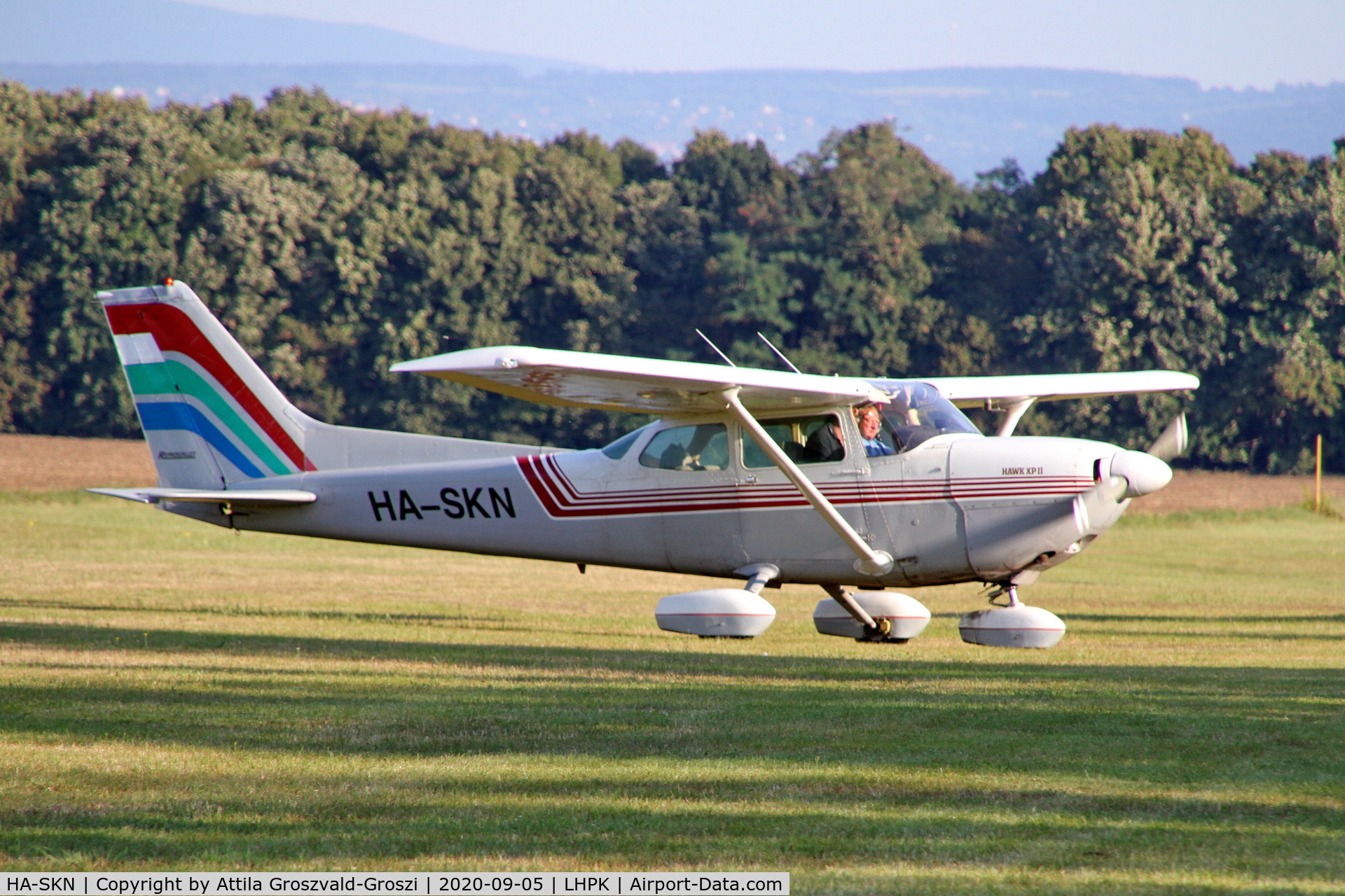 HA-SKN, 1977 Cessna R172K Hawk XP C/N R1722402, LHPK - Papkutapuszta Airfield, Hungary