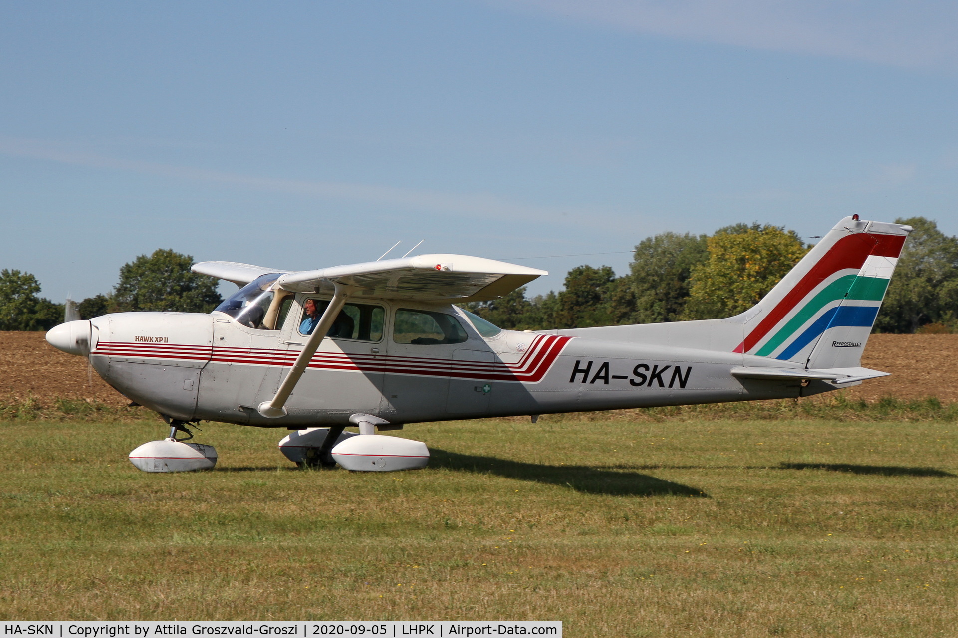 HA-SKN, 1977 Cessna R172K Hawk XP C/N R1722402, LHPK - Papkutapuszta Airfield, Hungary