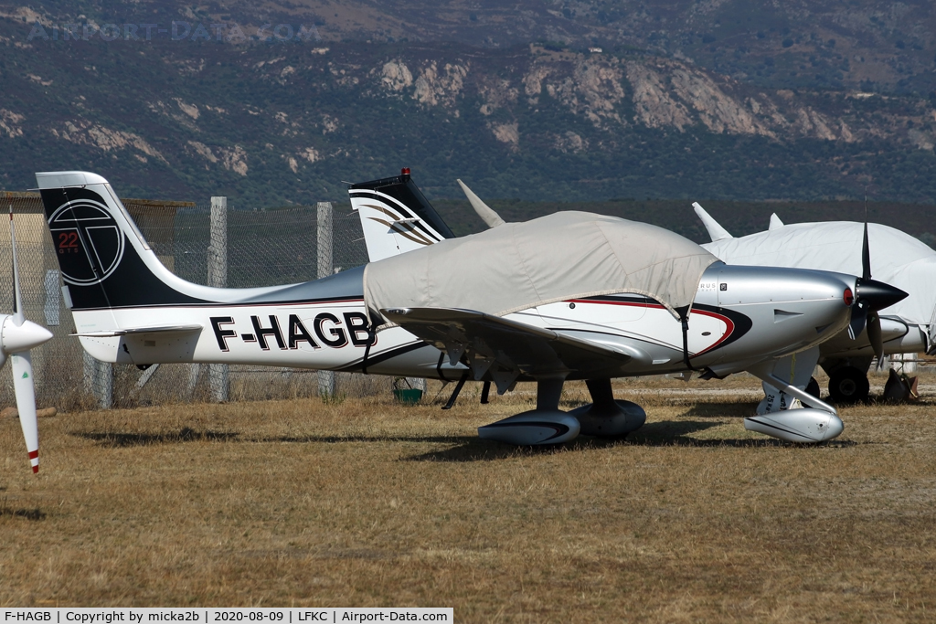 F-HAGB, Cirrus SR-22T C/N 0381, Parked