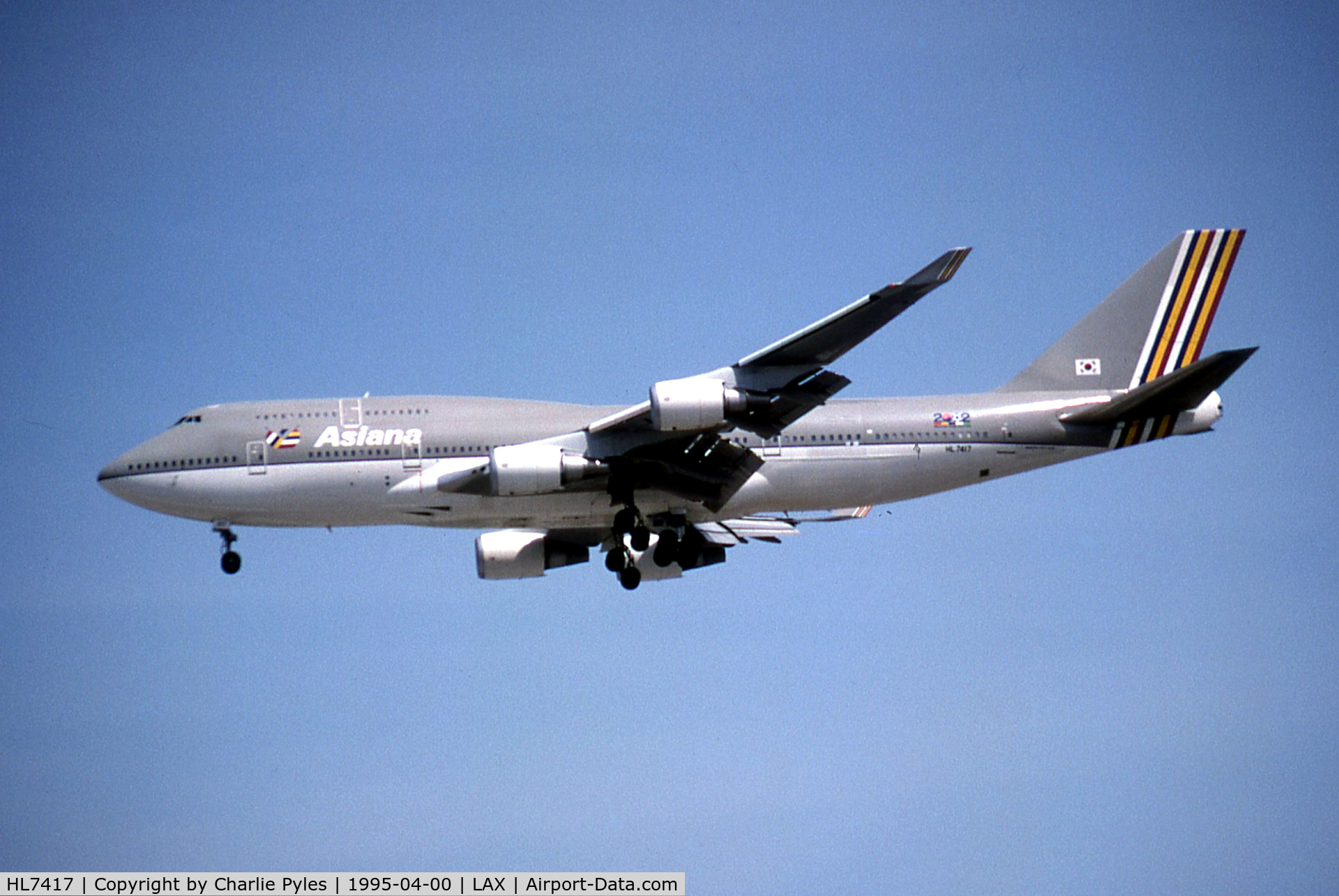 HL7417, 1993 Boeing 747-48EM(BDSF) C/N 25779, Landing LAX
