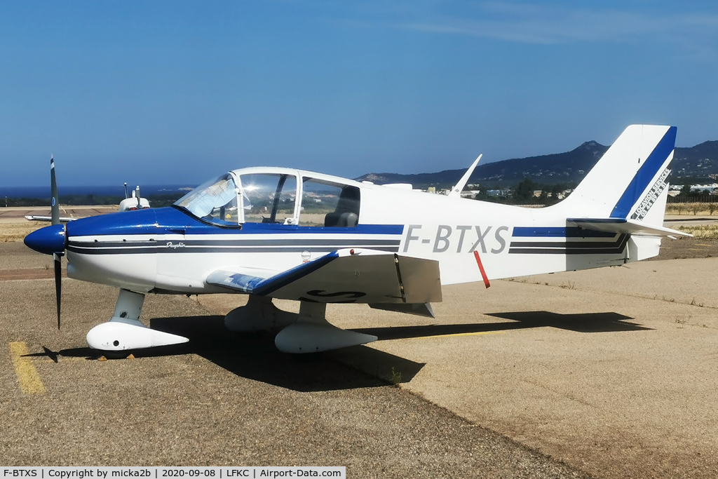 F-BTXS, Robin DR-300-120 Petit Prince C/N 720, Parked