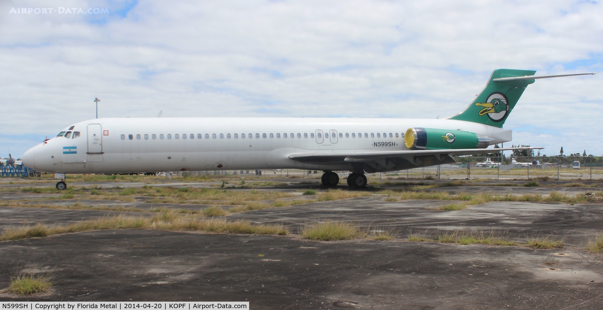 N599SH, 1988 McDonnell Douglas DC-9-87 C/N 49727, OPF 2014 O.F.A.
