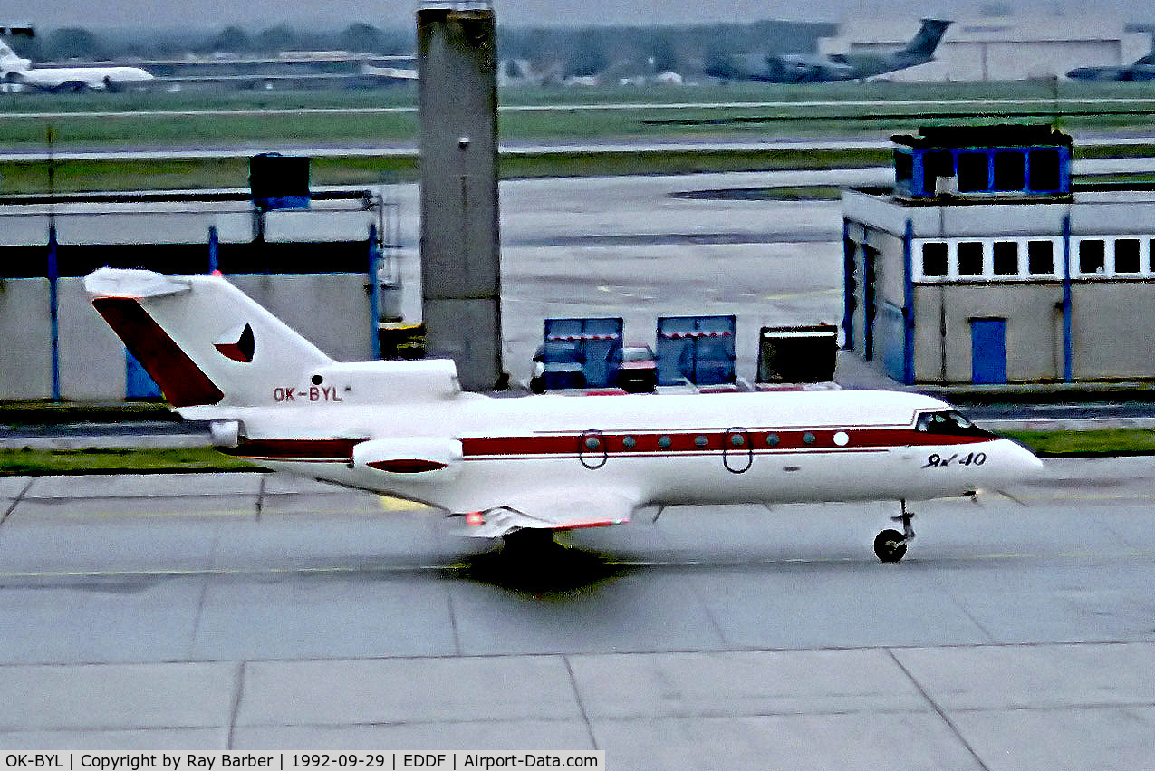 OK-BYL, 1972 Yakovlev Yak-40 C/N 9940560, OK-BYL   Yakovlev Yak-40 S2 [9940560] (Government of Czechoslovakia) Frankfurt Int'l 29/09/1992