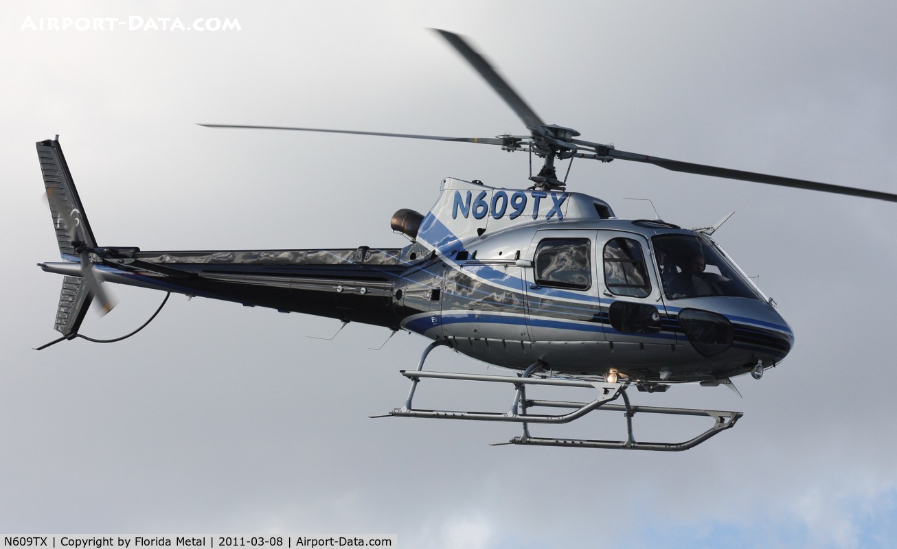 N609TX, Eurocopter AS-350B-2 Ecureuil Ecureuil C/N 4776, Heliexpo 2011