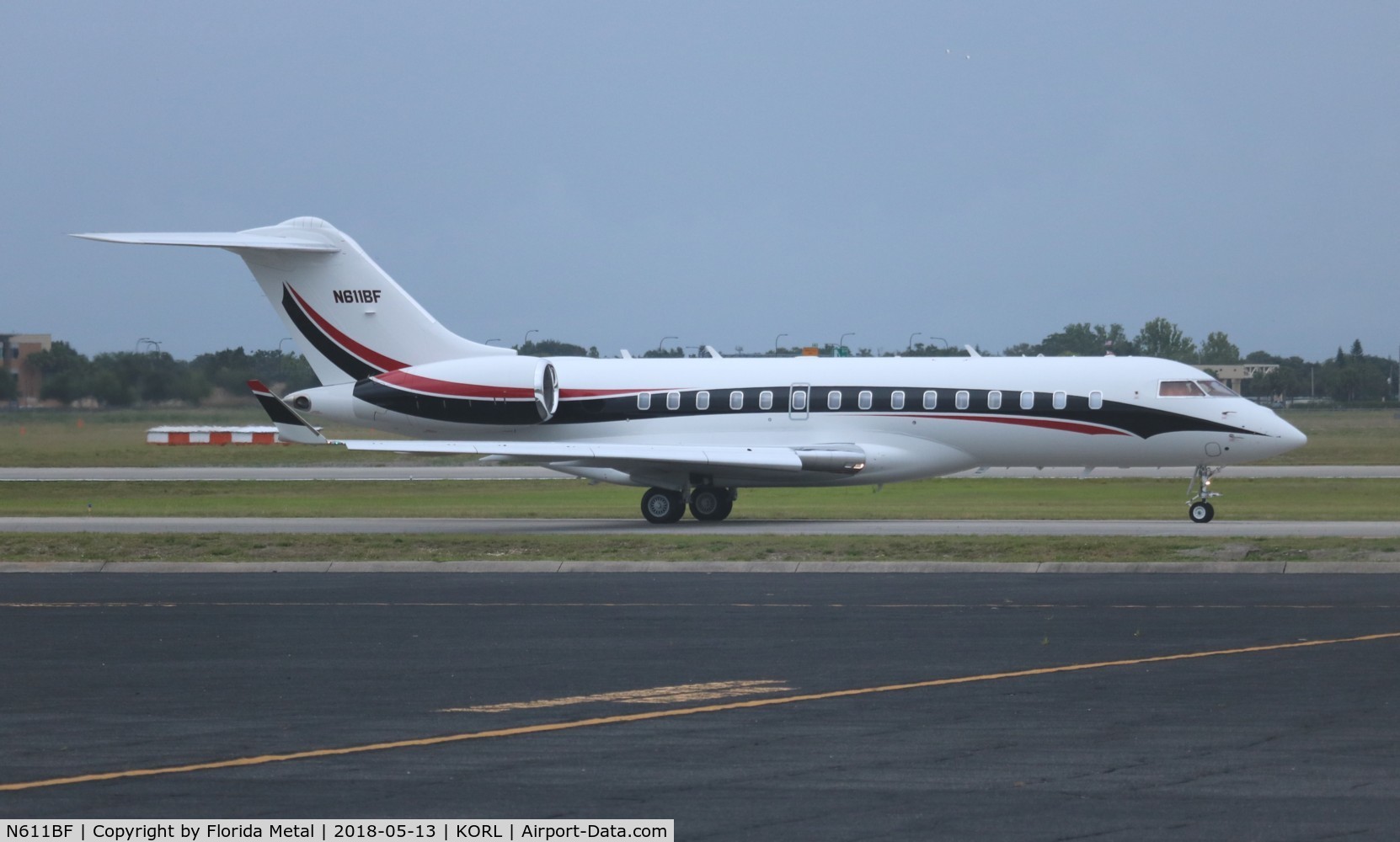 N611BF, 2016 Bombardier BD-700-1A10 Global 6000 C/N 9774, Global 6000