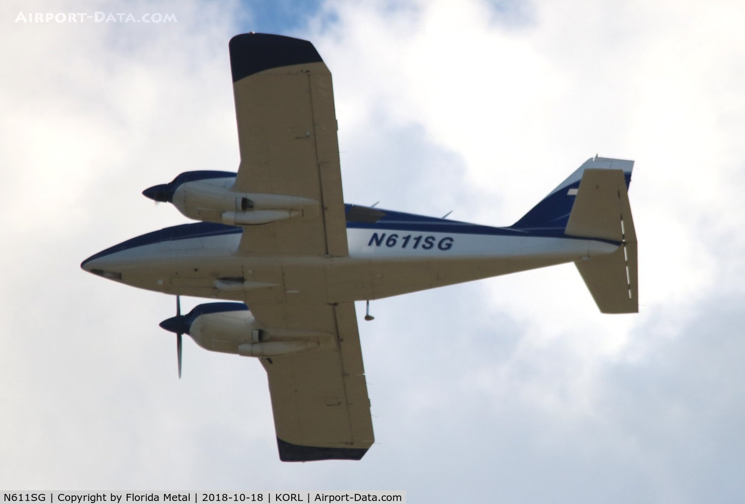 N611SG, 1979 Piper PA-23-250 C/N 27-8054020, NBAA 2018