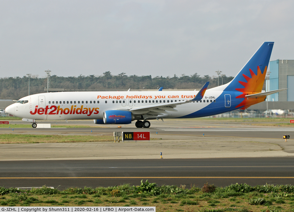 G-JZHL, 2016 Boeing 737-8MG C/N 63568, Ready for take off from rwy 14L