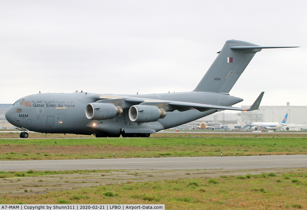 A7-MAM, 2015 Boeing C-17A Globemaster III C/N F-274, Taxiing holding point rwy 32R for departure...