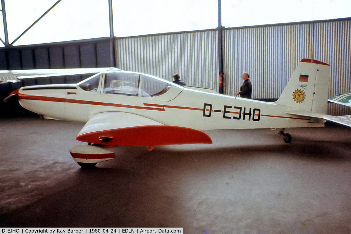 D-EJHO, 1988 Oberlerchner Job 15-150/2 C/N 062, D-EJHO   Oberlerchner Job 15-150/2 [062] Monchengladbach~D 24/04/1980