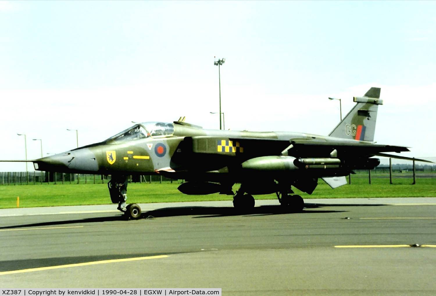 XZ387, 1977 Sepecat Jaguar GR.1 C/N S.152, At the Waddington 1990 photocall.