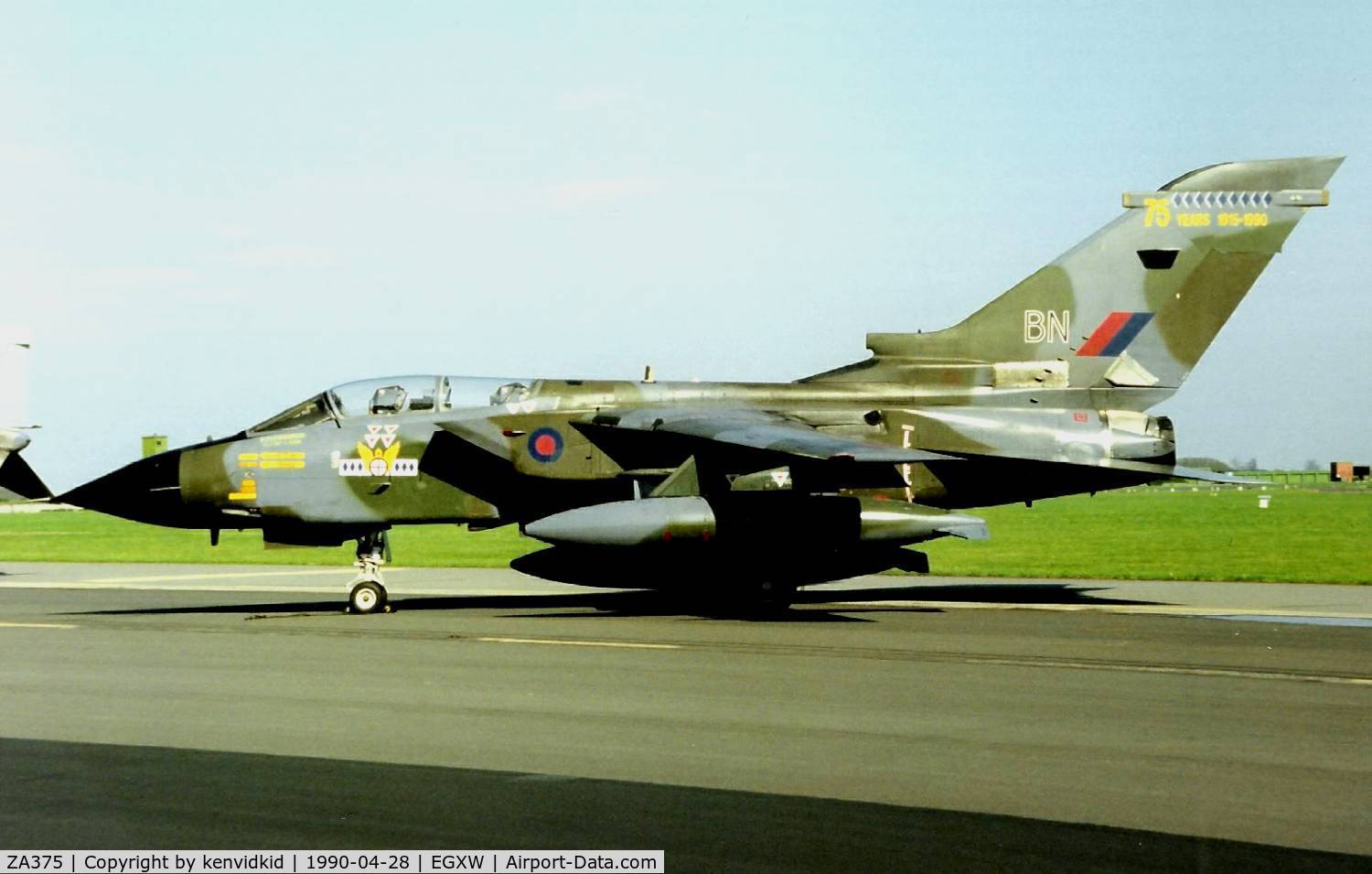 ZA375, 1982 Panavia Tornado GR.1 C/N 180/BS057/3089, At the Waddington 1990 photocall.