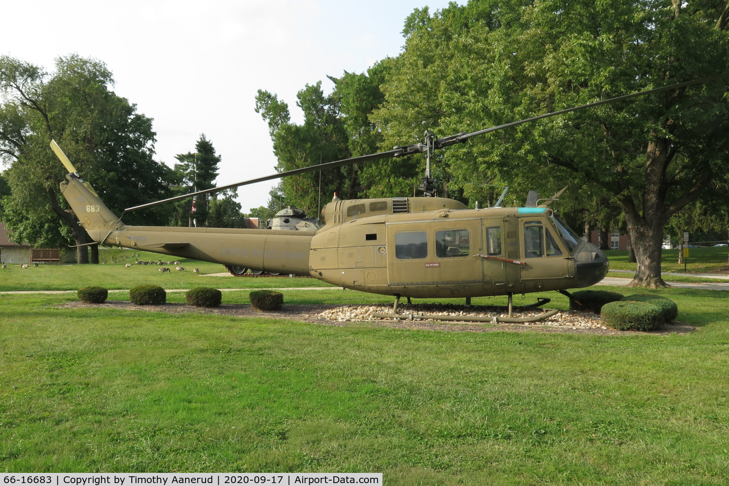 66-16683, 1966 Bell UH-1H C/N 8877, Bell UH-1H Iroquois, 66-16683, Illinois Veterans Home, Quincy, Illinois