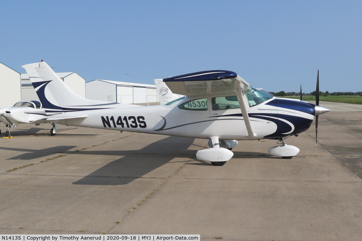 N1413S, 1976 Cessna 182P Skylane C/N 18264972, 1976 Cessna 182P, c/n: 18264972. Look newer with a more 
 recent paint scheme