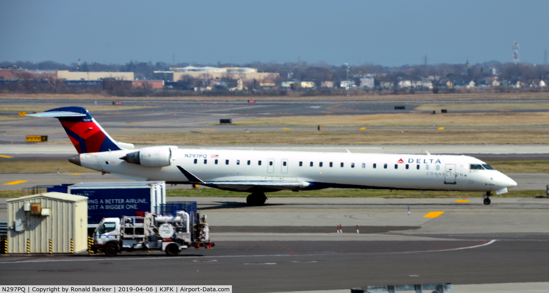 N297PQ, 2013 Bombardier CRJ-900 (CL-600-2D24) C/N 15302, Taxi JFK
