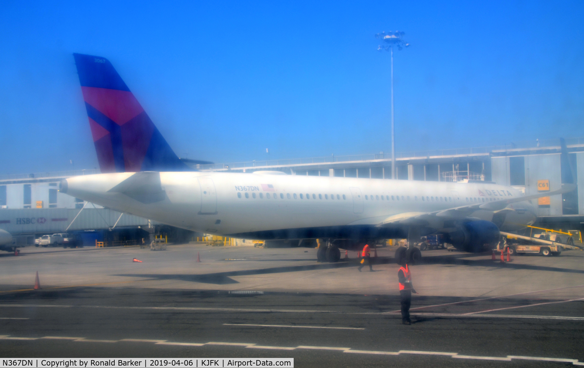 N367DN, 2019 Airbus A321-211 C/N 8713, Parked JFK