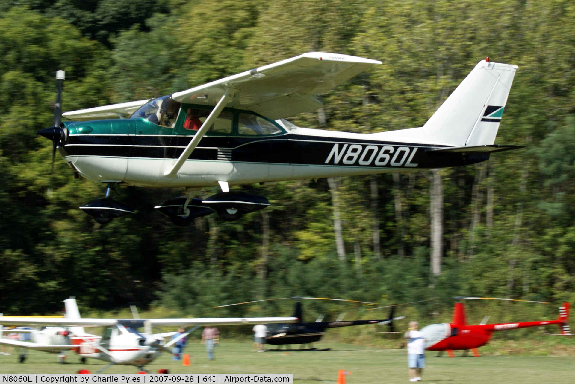 N8060L, 1967 Cessna 172H C/N 17256260, Lee Bottom