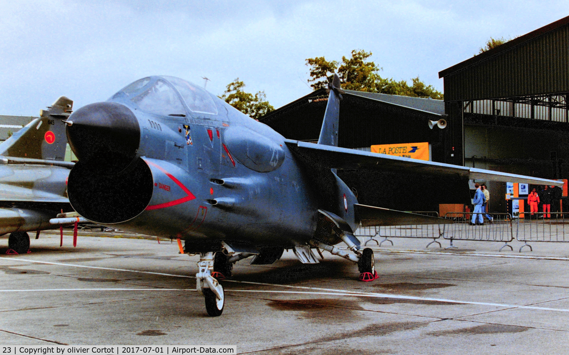 23, Vought F-8E(FN) Crusader C/N 1240, Colmar 1997