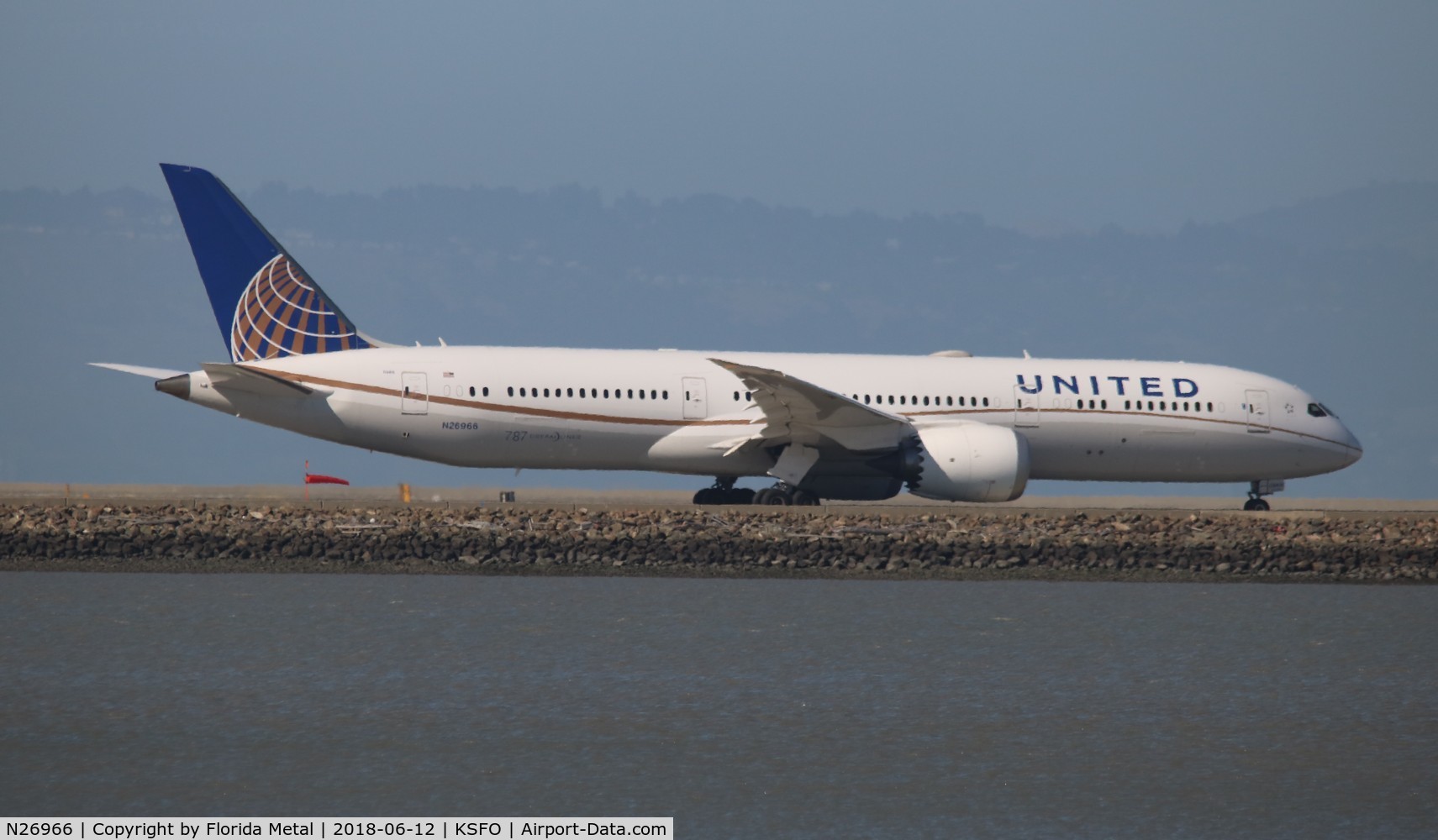 N26966, 2016 Boeing 787-9 Dreamliner C/N 60143, United 787-9