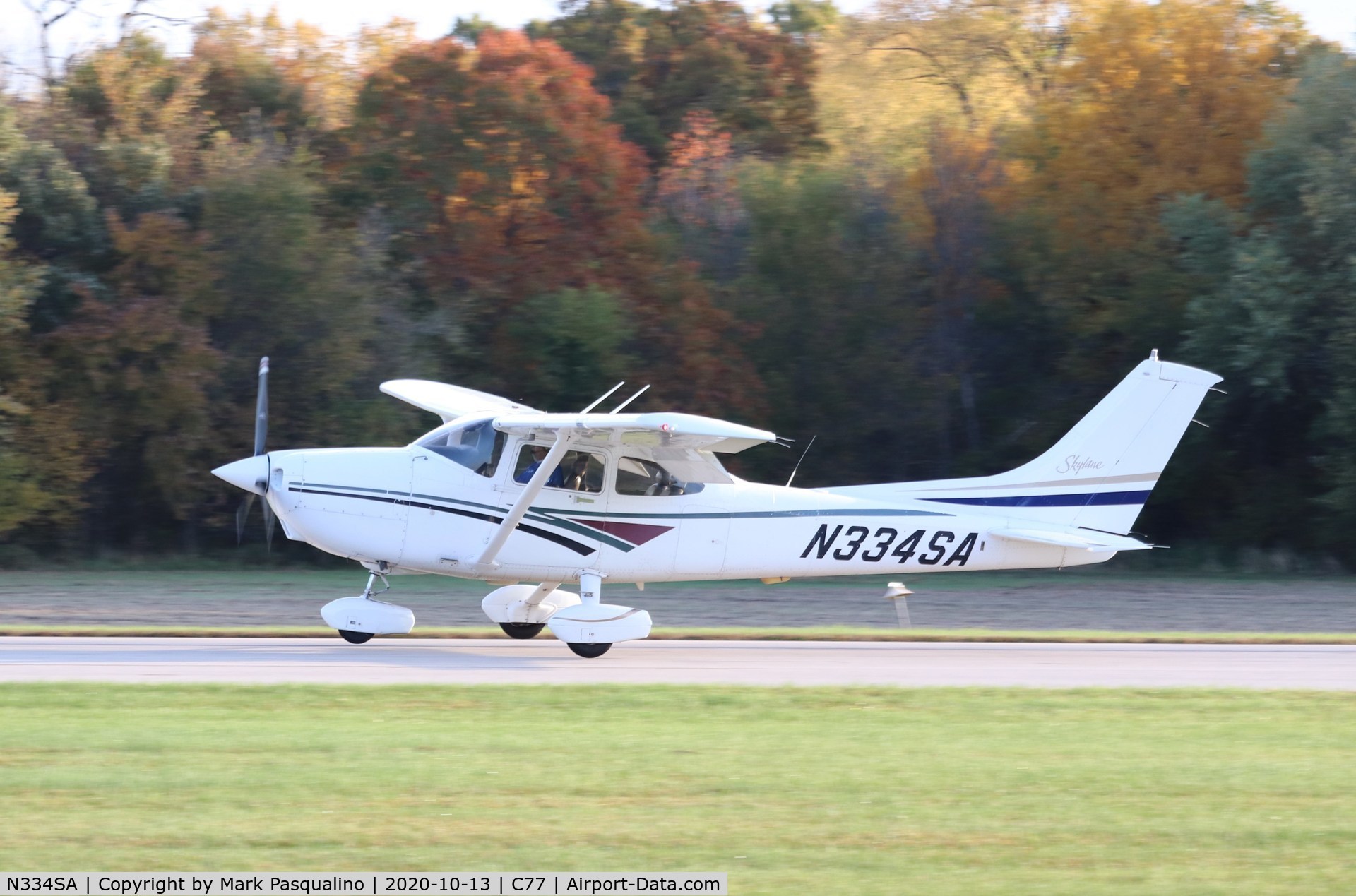 N334SA, 1998 Cessna 182S Skylane C/N 18280393, Cessna 182S