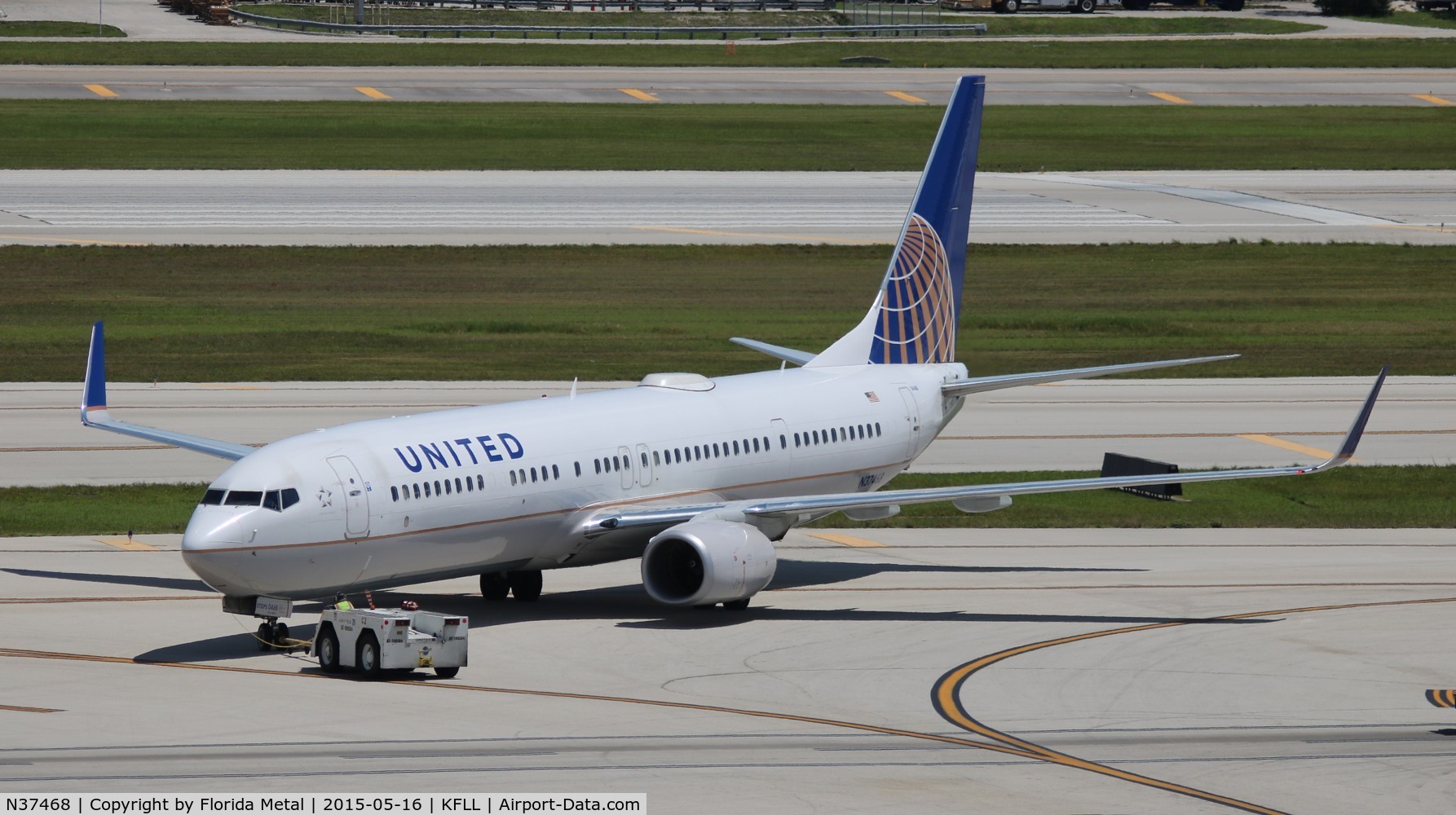 N37468, 2013 Boeing 737-924/ER C/N 32836, United 737-924